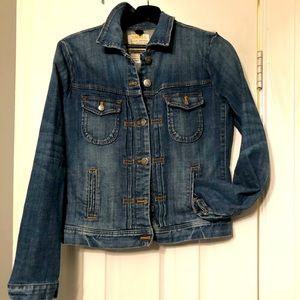Cute J Crew denim jacket ready for your cool days and evenings